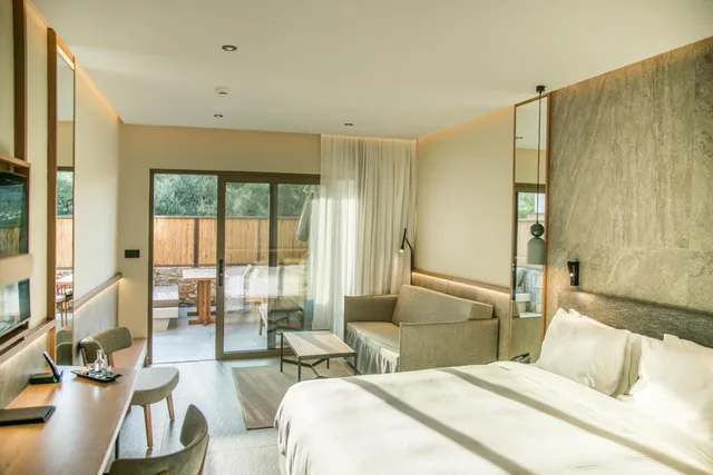 Petite, Suite, Garden View, Sofa، King Minos Retreat Resort and Spa 3/5
