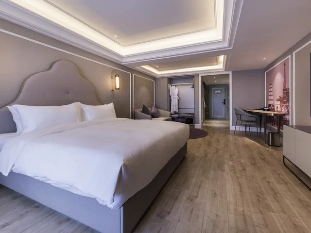 غرفة بريفيليج بسرير كينج، Mercure Xian Downtown 1/6