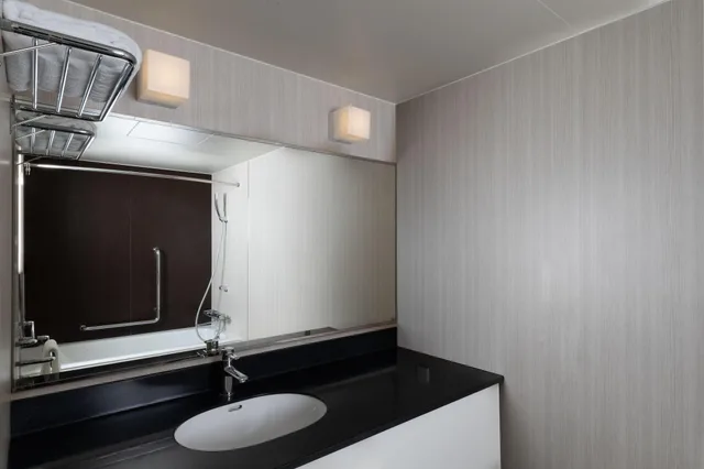 Club, Superior, King Bed, Club Lounge Access, Premium Floor, Sheraton Miyako Hotel Tokyo 3/4