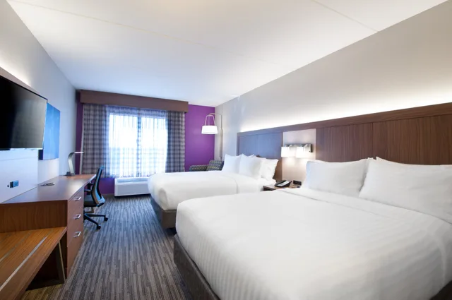 Room, 2 Queen Beds, Holiday Inn Express Quantico - Stafford 1/1