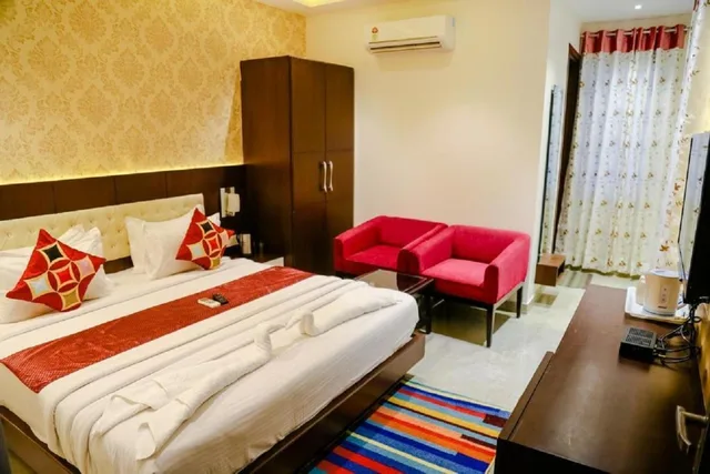 غرفة ديلوكس، Fabhotel Taj Nagari 1/3