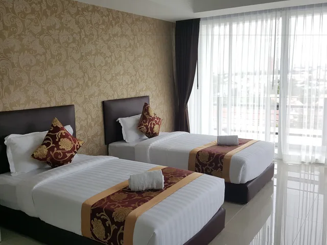 Superior, Double or Twin Bed, Retreat Resort Pattaya 3/10