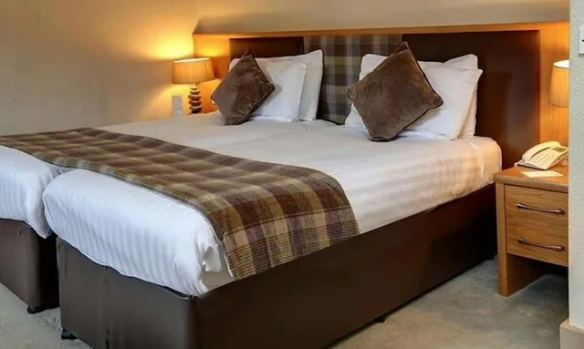 Superior, Twin Beds, Buchanan Arms Hotel & Leisure, Sure Hotel Collection 3/4