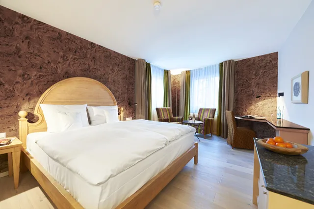 Room, Double Bed, Large, Hotel Schwanen Metzingen 9/10