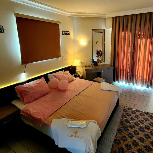 جناح جونيور ديلوكس، Cleopatra City Hotel 7/10