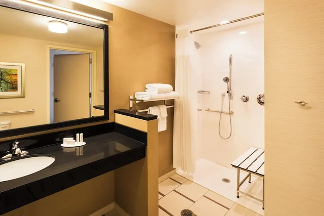 جناح بسريرين كوين مع أريكة لذوي الإعاقة، Fairfield Inn And Suites By Marriott Johnson City 2/2