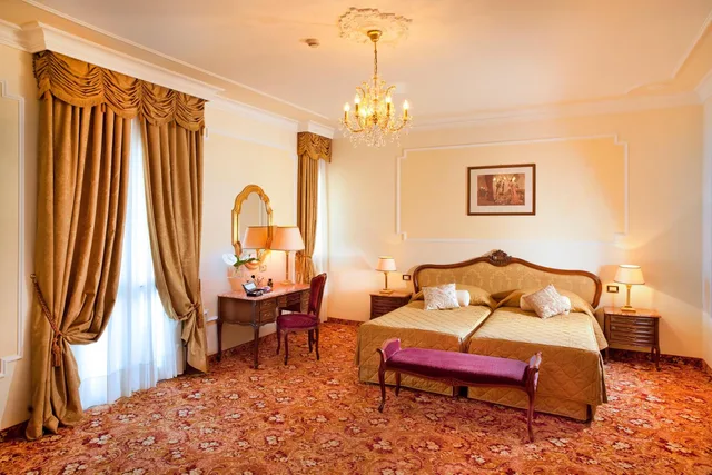 غرفة ديلوكس بسرير مزدوج، Hotel Due Torri Abano Terme 1/4