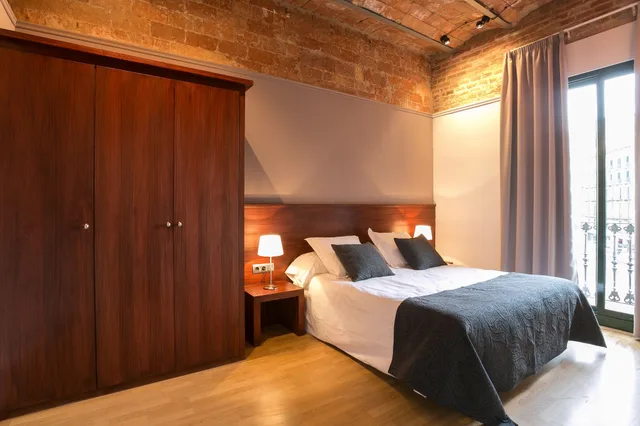 شقة كومفورت بستة أسرّة بـ4 غرف نوم مع أريكة، Serennia Apartments Ramblas-Pl.Catalunya 5/9