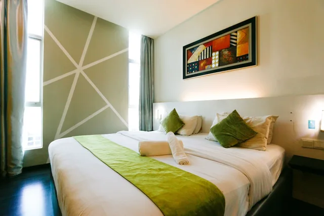 غرفة بريميير بسرير كينج، Swing & Pillows at Golden Roof Hotel Ampang, Ipoh 3/9