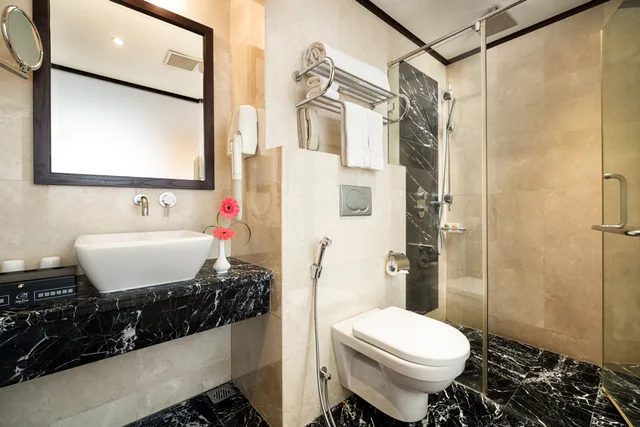 Premium Deluxe Room 1 Pax، Silk Path Hotel Hanoi 2/2