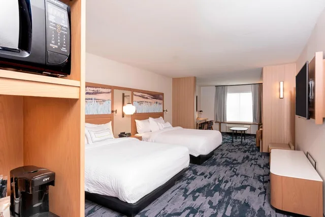 جناح تنفيذي بسرير كينج مع أريكة، Fairfield Inn And Suites Fair Oaks Farms 3/5