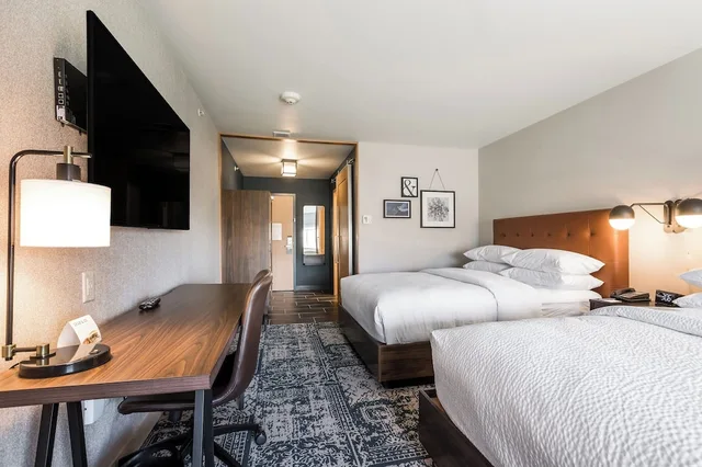 غرفة بسريرين كوين لذوي الإعاقة، Four Points By Sheraton Elkhart 5/8
