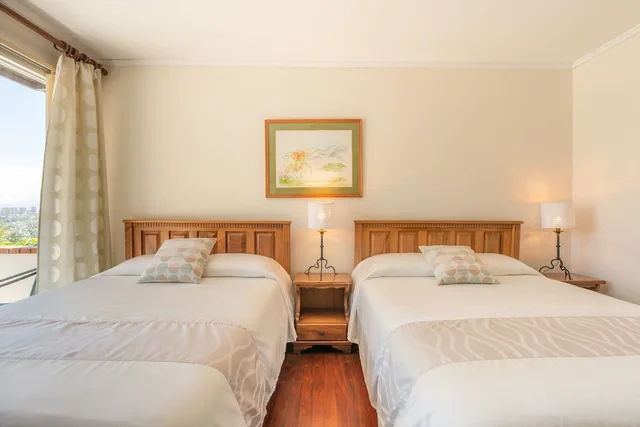 Deluxe, King Bed, City View, Posada El Quijote 3/9
