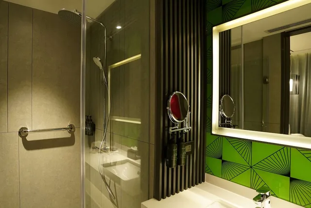 غرفة ديلوكس بسريرين منفصلين، Ramada Encore by Wyndham Bareilly Civil Lines 5/7