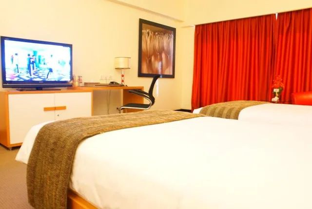 غرفة، Merlynn Park Hotel 2/3