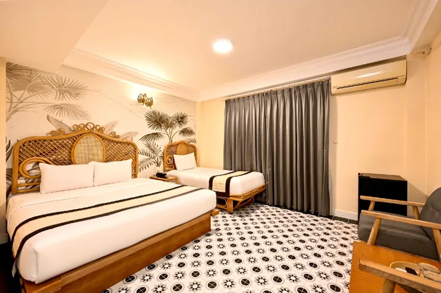 غرفة بريميوم ثلاثية، Spring House Hotel 1/1