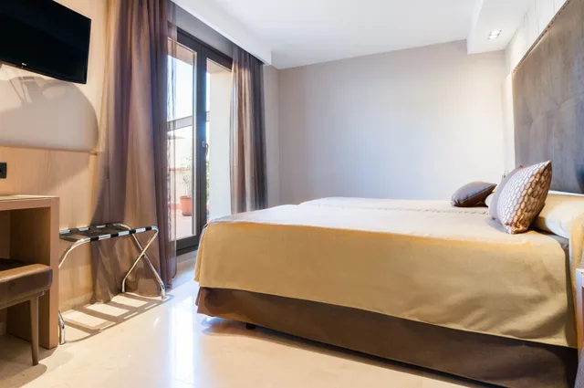 غرفة بسرير مزدوج، Gran Hotel Barcino 2/10