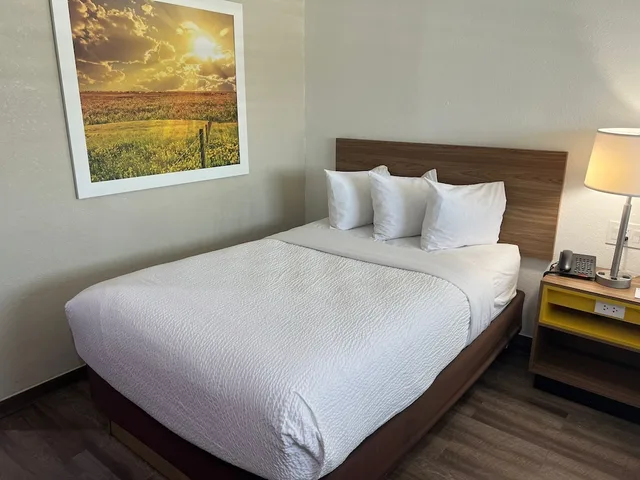 غرفة بسريرين مزدوجين، Days Inn By Wyndham El Centro 7/10