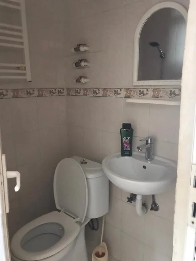 غرفة قياسية بسرير مزدوج وسرير فردي، Basak Apart Hotel 3/3