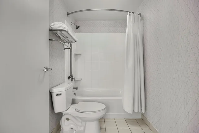 جناح بسريرين كوين مع سرير سحّاب إضافي لذوي الإعاقة، SpringHill Suites by Marriott Jacksonville North I-95 Area 3/4