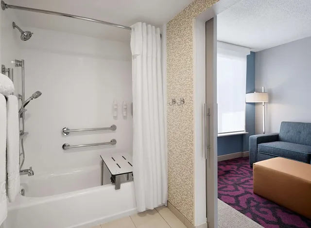 استوديو بسرير كينج لذوي الإعاقة، Home2 Suites by Hilton Indianapolis Keystone Crossing 7/7