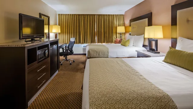 غرفة قياسية بسريرين مزدوجين لذوي الإعاقة، Best Western Atlantic City Hotel 1/6