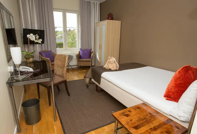 Semi Room, Standard, Single, Semi Double Bed، Maude Apos S Hotel Enskede 1/1