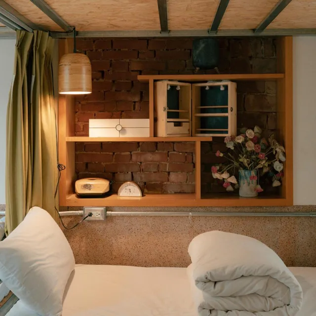 سكن مشترك للنساء، 365 Hostel 8/9