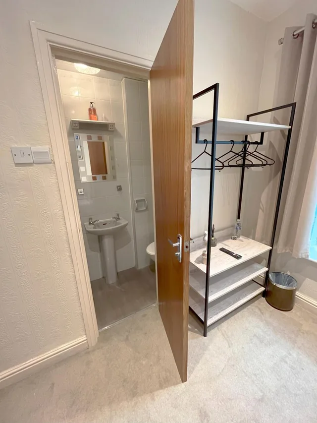 غرفة قياسية مفردة، The Kings Cross Hotel 9/20