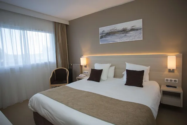 غرفة كومفورت بسرير كوين، Best Western Plus Le Roof 1/10