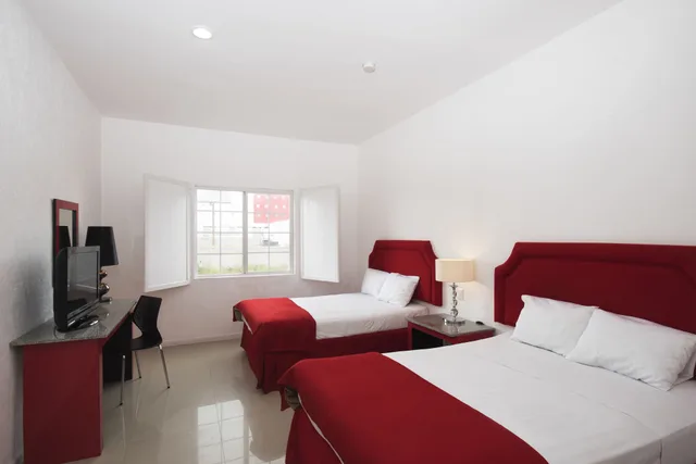 غرفة قياسية بسريرين مزدوجين، Zar Queretaro Hotel 2/5