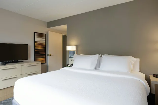 غرفة، Courtyard By Marriott Harrisonburg 1/1