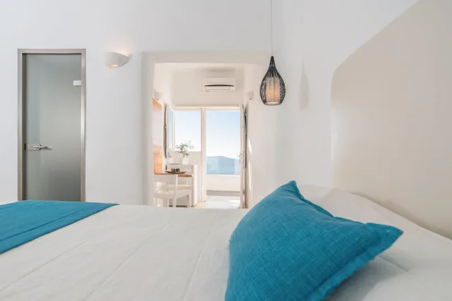 Suite, Double Bed, Caldera and Sea View، Sunrocks Hotel - Adults Only 1/4