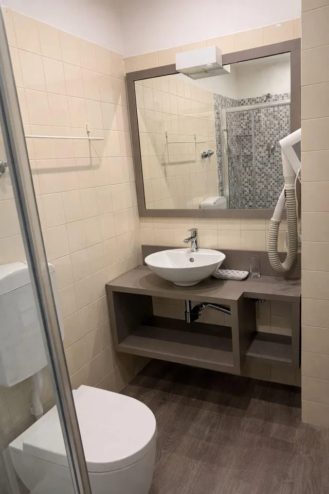 غرفة كلاسيكية بسرير مزدوج أو سريرين منفصلين، Hotel Principe Modena 4/4