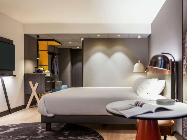 Double Privilege with Double Sofabed، Mercure Amsterdam City Hotel 2/5