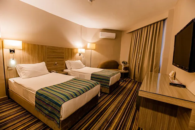غرفة ديلوكس عائلية، Hotel Mustafa 4/10