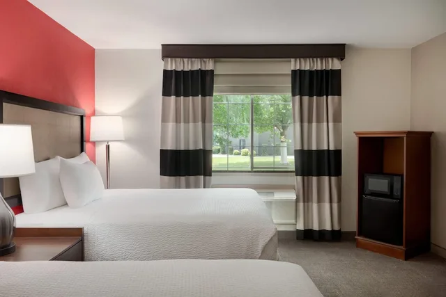 غرفة بسريرين كوين لذوي الإعاقة، Ramada By Wyndham Del Rio 2/7