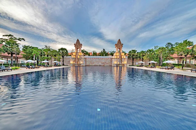 Deluxe Garden View Room, Sokha Siem Reap Resort And Convention Center 2/2