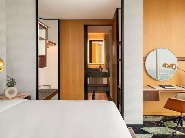 شقة سيغنتشر بسرير كينج بإطلالة على البحر بغرفة نوم واحدة، Swissotel Corniche Park Towers Doha 3/3