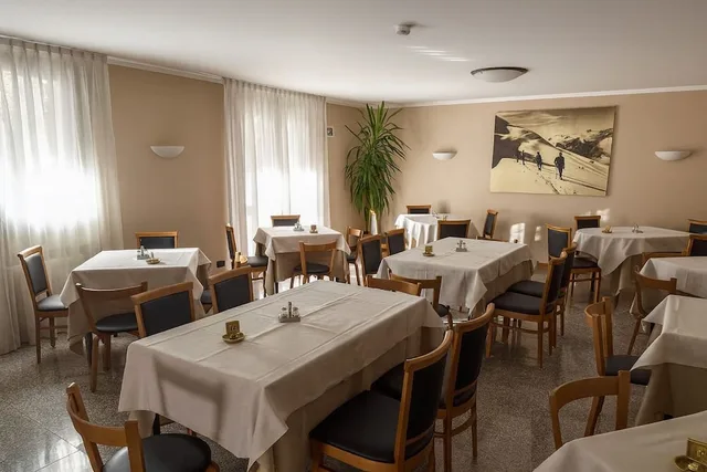 Hotel Bleis، Riva del Garda 34/50