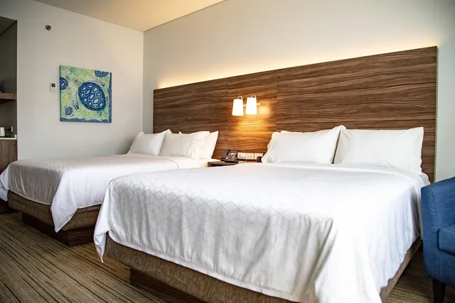 جناح بسريرين كوين مع أريكة، Holiday Inn Express And Suites Ensenada Centro 1/8