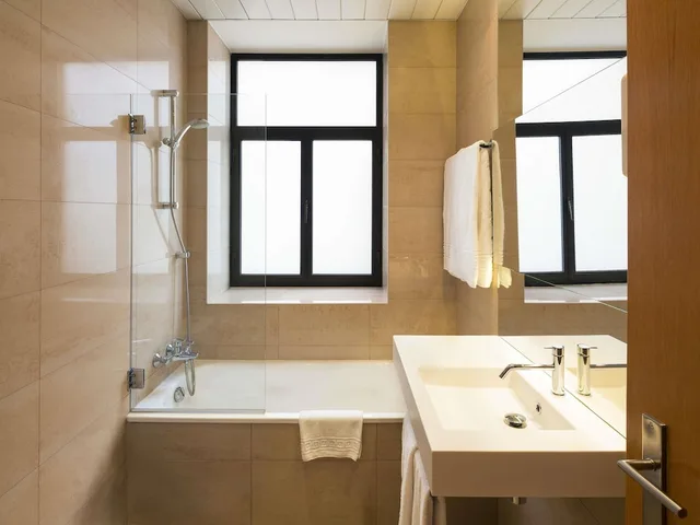 جناح جونيور بسرير مزدوج مع أريكة، Mercure Porto Centro Santa Catarina 4/4