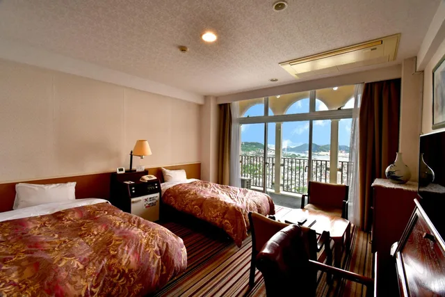 Room, Twin Beds, Yataro Minamikan 1/1
