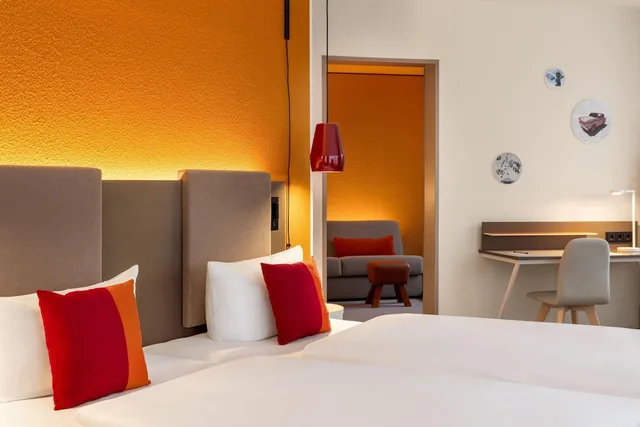 Plus, Suite, 2 Double Beds، Sunday Hotel Leipzig City 3/4