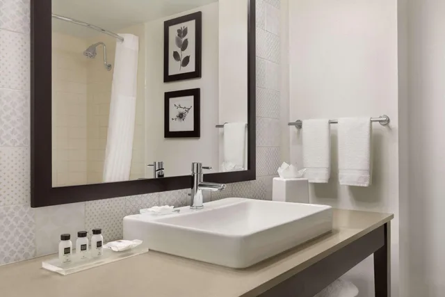غرفة لذوي الإعاقة، Country Inn Suites By Radisson Seattle Bothell Wa 2/3