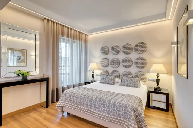 جناح تنفيذي بسرير كوين، Divani Palace Acropolis 1/2