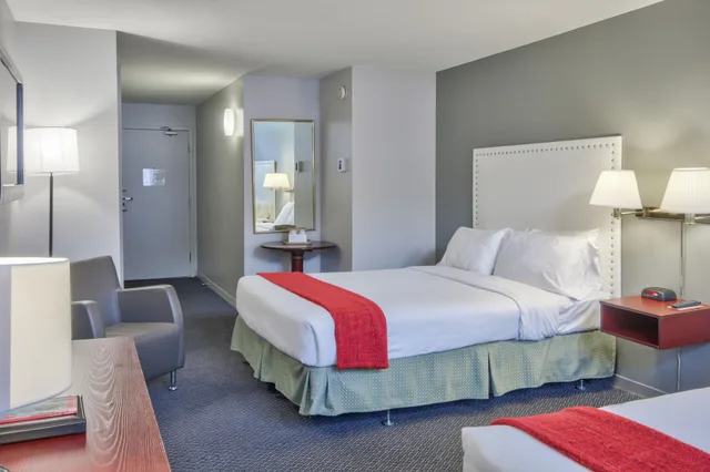 غرفة كلاسيكية بسريرين كوين، Hotel Du Nord 4/10