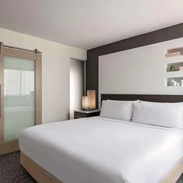 1 Bedroom, State, Suite, Accessible، The Royal Sonesta Chicago Downtown 2/10