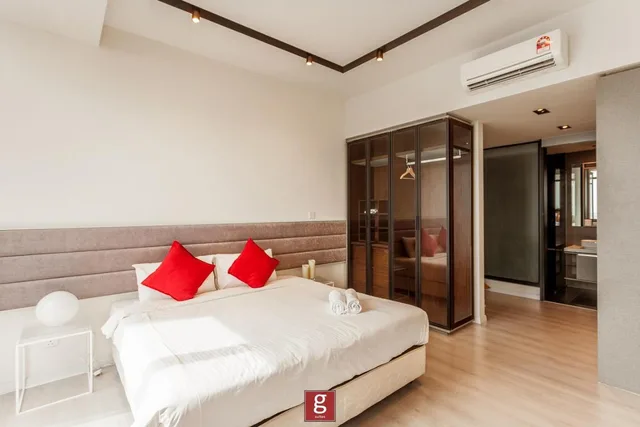 استوديو عائلي، Expressionz Professional Suites by G Suites 1/2