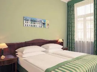 غرفة قياسية بسريرين منفصلين، Hotel Secession an der Oper 1/1